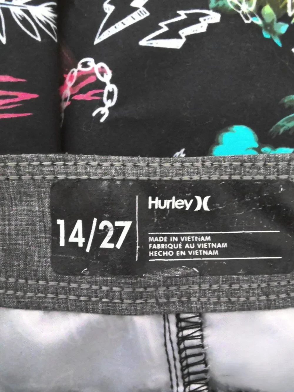 Hurley Boy's Board Shorts Tropical Floral Surf Skull Palm Tree Print Sz 14 / 27